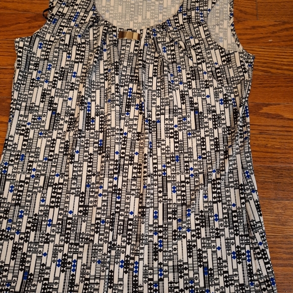 Summer top for women - Picture 3 of 5